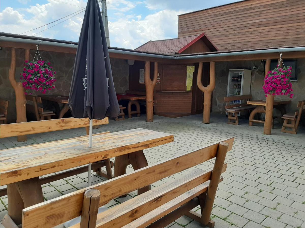 Restaurant And Pension Stenly Spissky Stvrtok Exterior photo